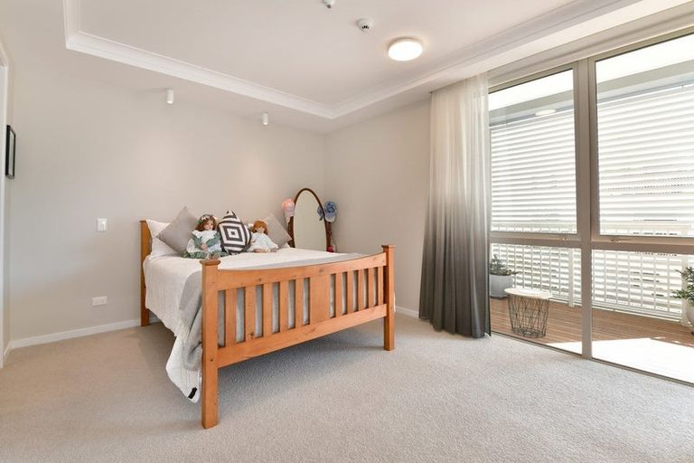 Photo of property in 249 Hibiscus Drive, Orewa, 0931