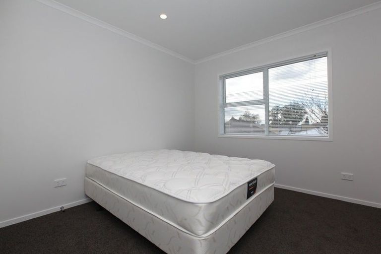 Photo of property in 15/10 Burrows Place, Frankton, Hamilton, 3204