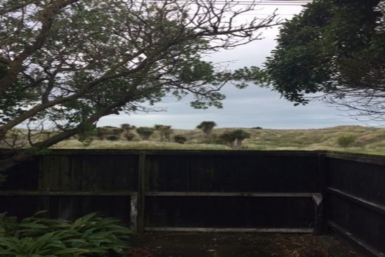 Photo of property in 519 Marine Parade, South New Brighton, Christchurch, 8062