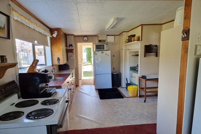 Photo of property in 47 Aylmer Street, Ross, 7812