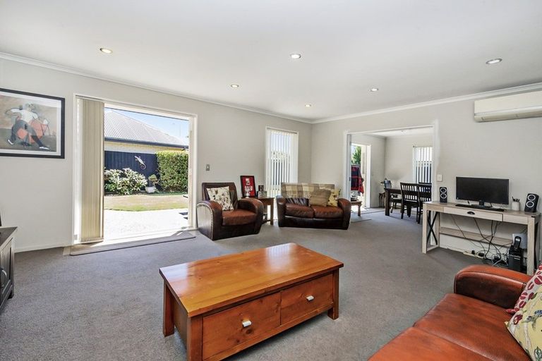 Photo of property in 49 Somerville Crescent, Aidanfield, Christchurch, 8025