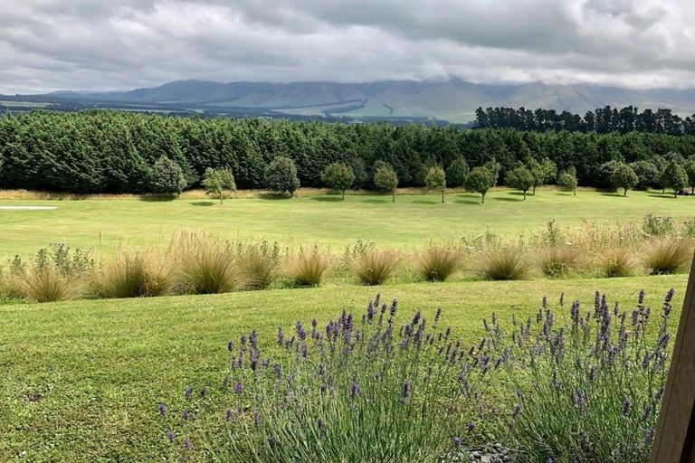 Photo of property in 623 Coleridge Road, Windwhistle, Hororata, 7572