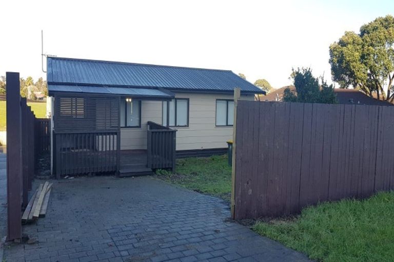 Photo of property in 1/783 Great South Road, Wiri, Auckland, 2104