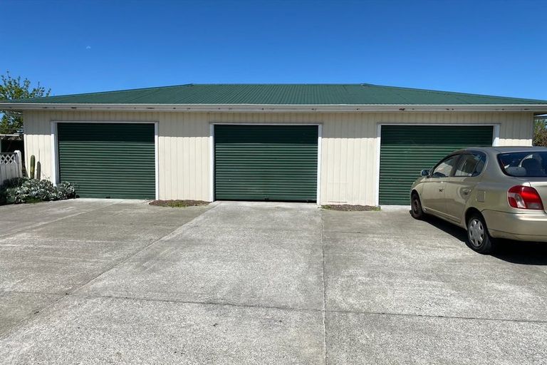 Photo of property in 200 Lumsden Road, Akina, Hastings, 4122