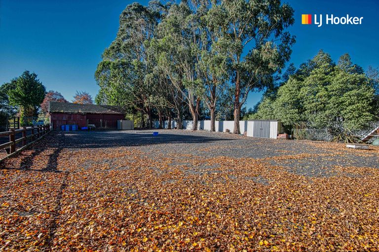 Photo of property in 157 Riccarton Road West, Mosgiel, 9092