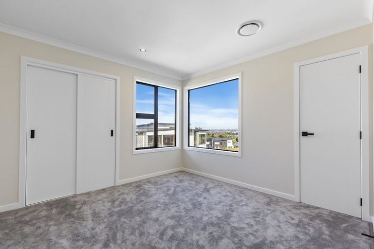 Photo of property in 13 Hautoa Lane, Flat Bush, Auckland, 2019