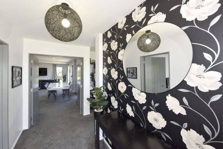 Photo of property in 32 Blackburn Street, Kaiapoi, 7630