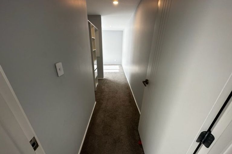 Photo of property in 35 Johns Creek Crescent, Silverdale, 0932