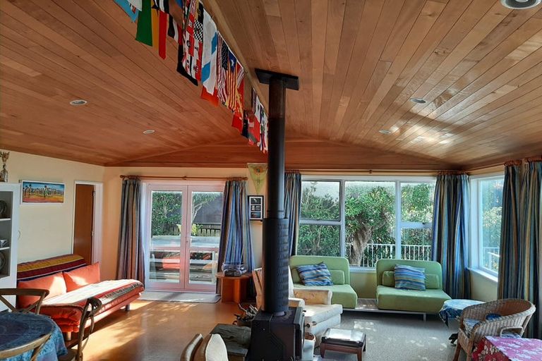 Photo of property in 2 Tainui Rise, Gore Bay, Cheviot, 7383