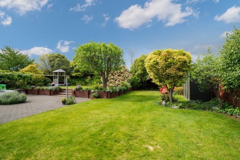 Photo of property in 87 Harvey Street, Waipahihi, Taupo, 3330