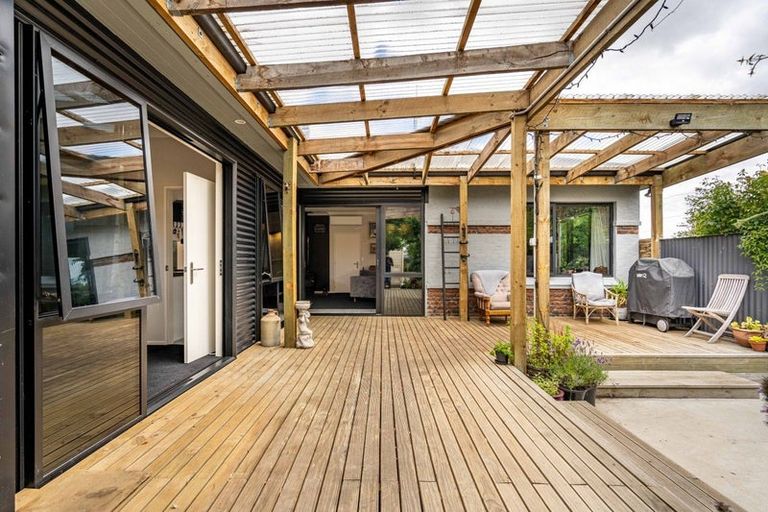 Photo of property in 775 Queens Drive, Waikiwi, Invercargill, 9810