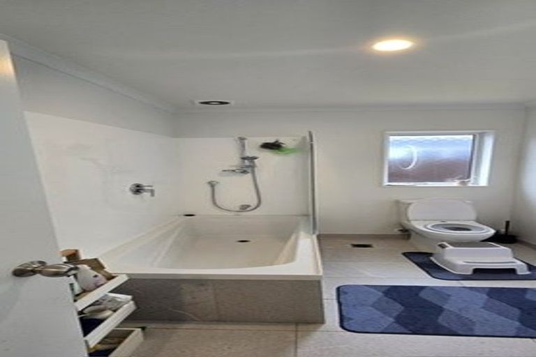 Photo of property in 10 Kutukutu Street, Takanini, 2112