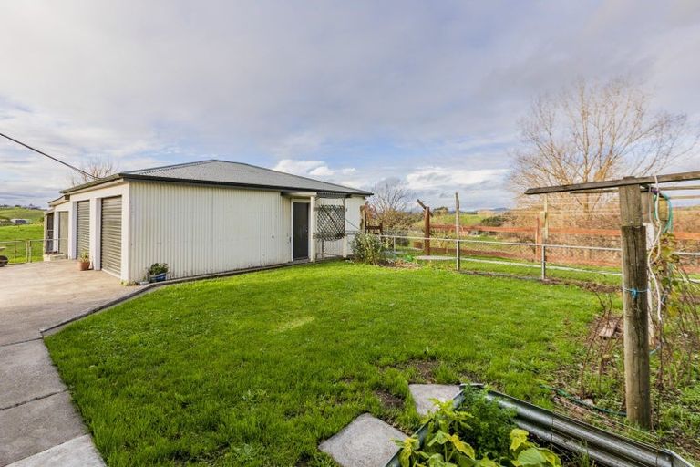 Photo of property in 1 Eagle Street, Waipawa, 4210