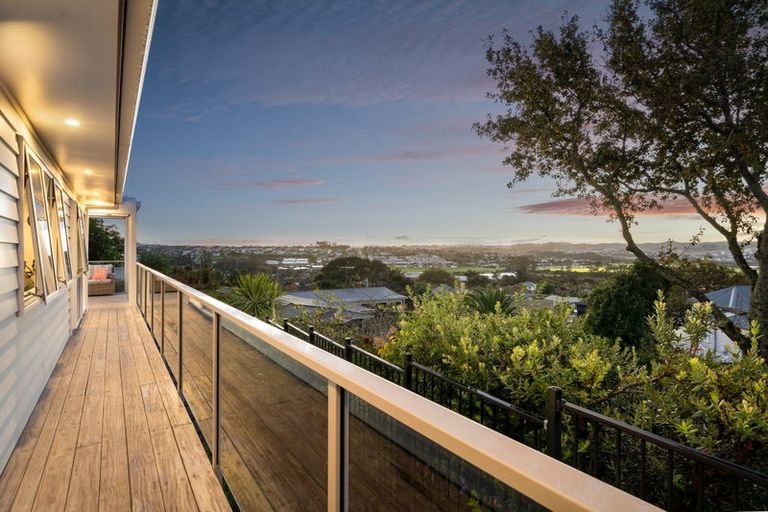 Photo of property in 112 Hibiscus Coast Highway, Red Beach, 0932