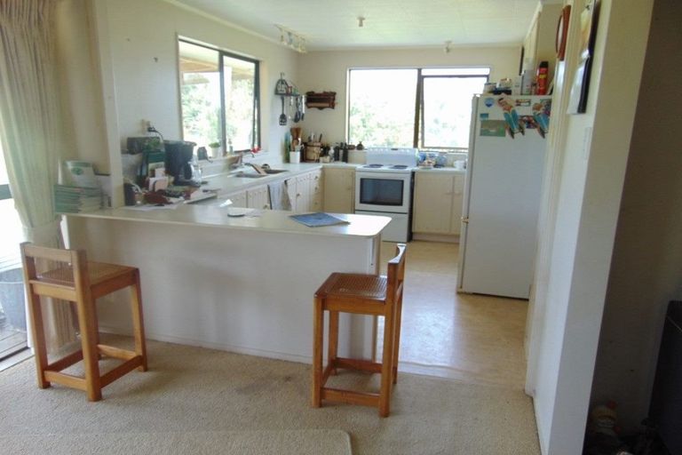 Photo of property in 44b Crosland Road, South Head, 0874