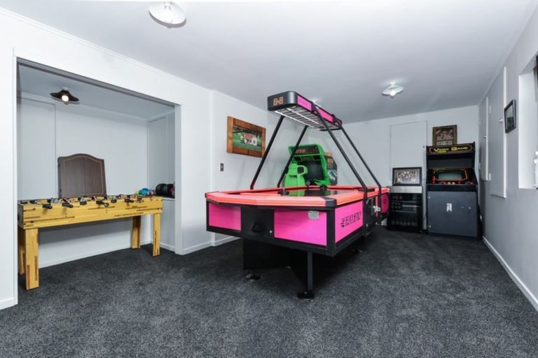 Photo of property in 14 Riverview Terrace, Fairfield, Hamilton, 3214