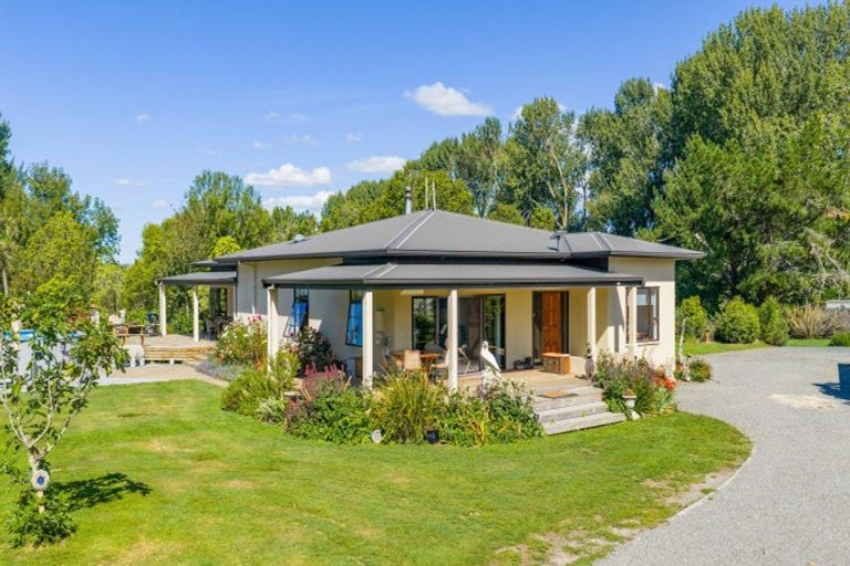 Photo of property in 105 Lindsay Road, Waipukurau, 4283