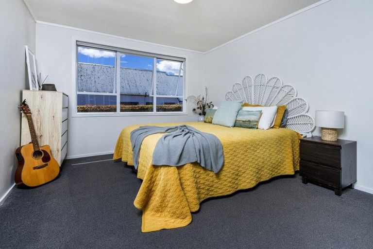 Photo of property in 16 Tapu Road, Huapai, Kumeu, 0810