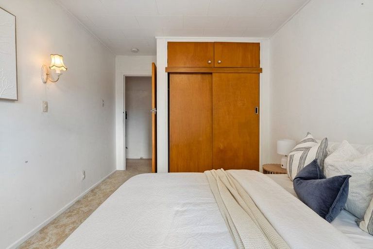 Photo of property in Adelphi Apartments, 183 The Terrace, Wellington Central, Wellington, 6011