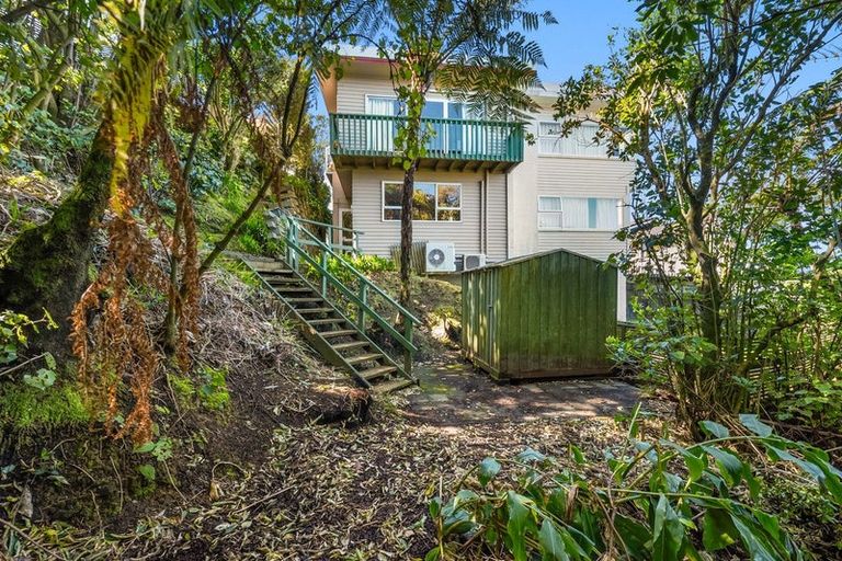 Photo of property in 23b Eastview Grove, Normandale, Lower Hutt, 5010