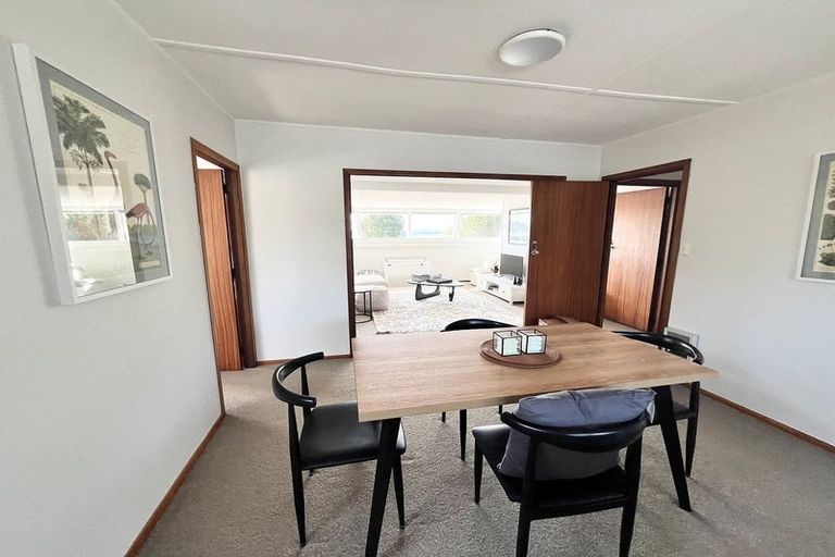 Photo of property in 36 Rangatira Road, Birkenhead, Auckland, 0626