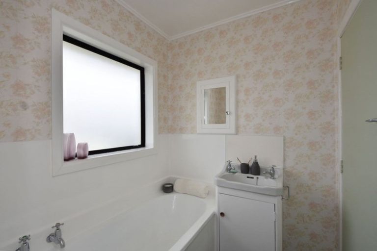 Photo of property in 15a Orwell Crescent, Newfield, Invercargill, 9812