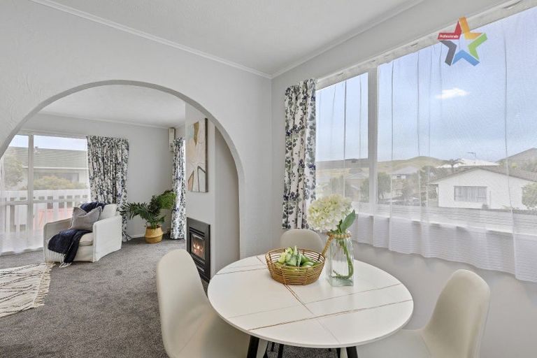 Photo of property in 238 Major Drive, Kelson, Lower Hutt, 5010