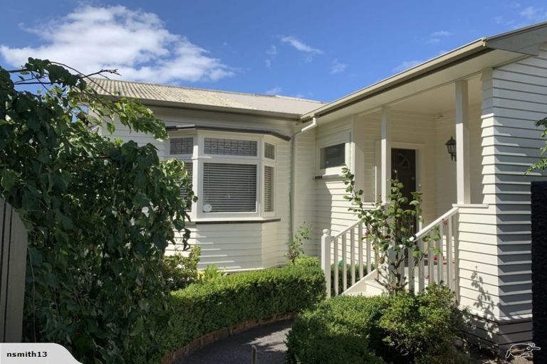 Photo of property in 21 Lincoln Avenue, Epuni, Lower Hutt, 5011
