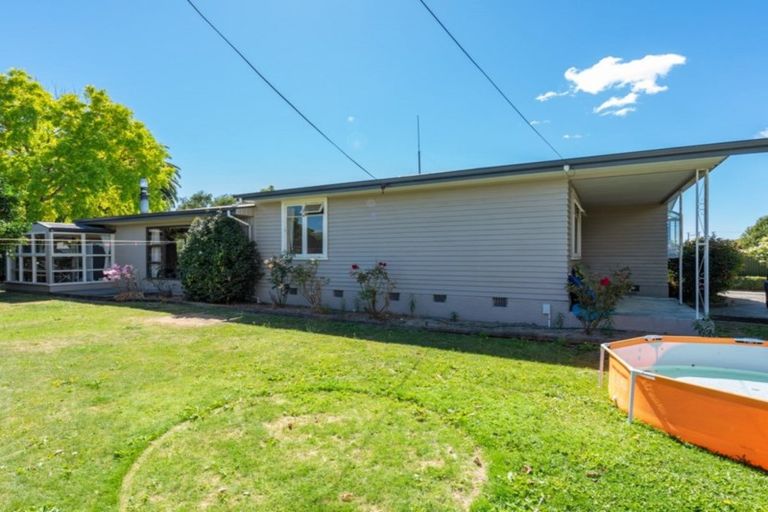 Photo of property in 16 Lucas Street, Riversdale, Blenheim, 7201