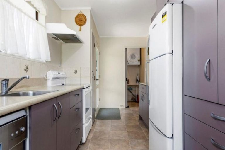 Photo of property in 65 Waitaha Road, Welcome Bay, Tauranga, 3112