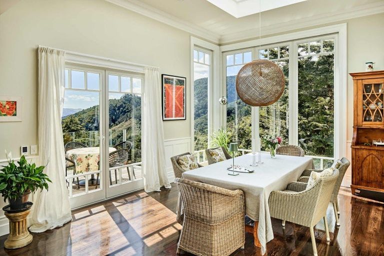 Photo of property in 18 Huia Road, Days Bay, Lower Hutt, 5013