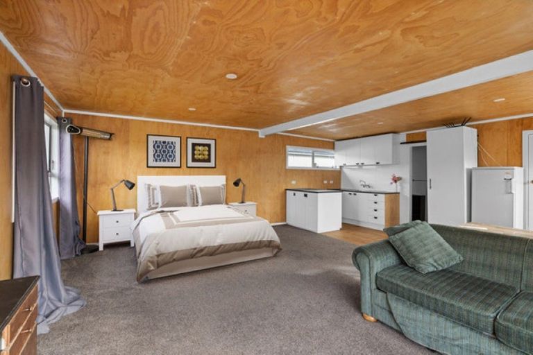 Photo of property in 805 Princes Street, Parkvale, Hastings, 4122