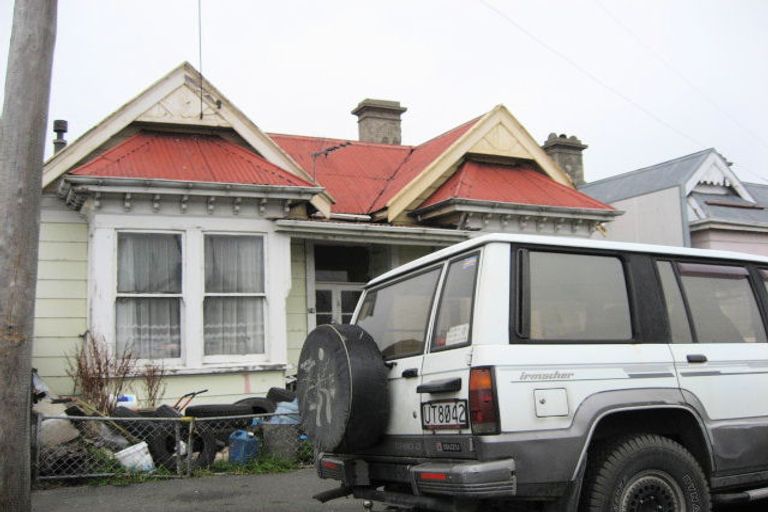 Photo of property in 74 Loyalty Street, Forbury, Dunedin, 9012