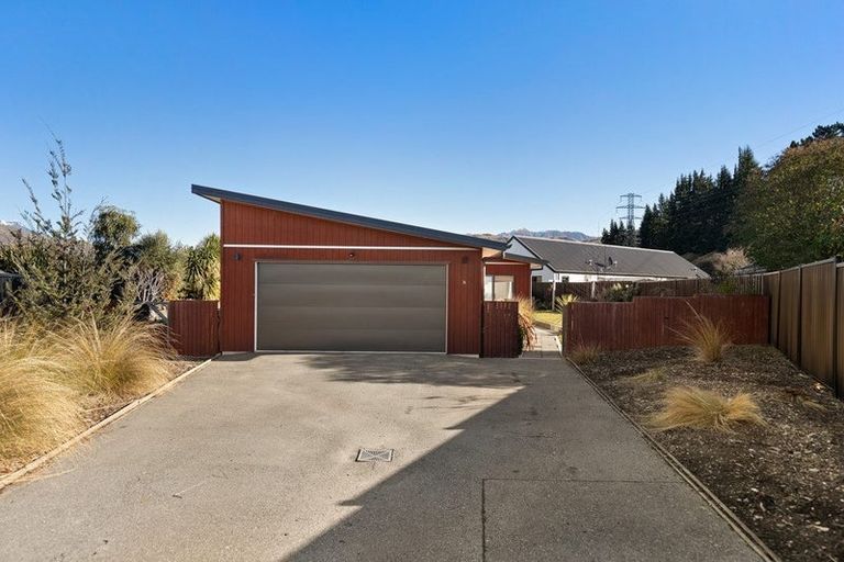 Photo of property in 36 Toni's Terrace, Lower Shotover, Queenstown, 9304