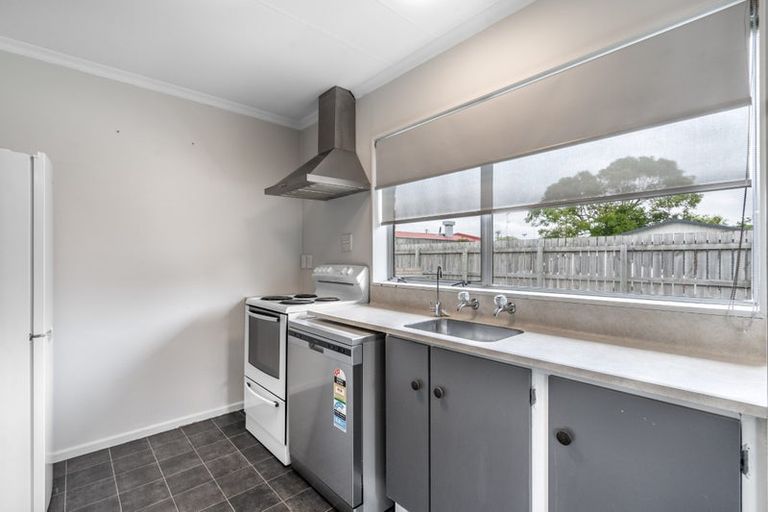 Photo of property in 2/51 Douglas Street, Grasmere, Invercargill, 9810