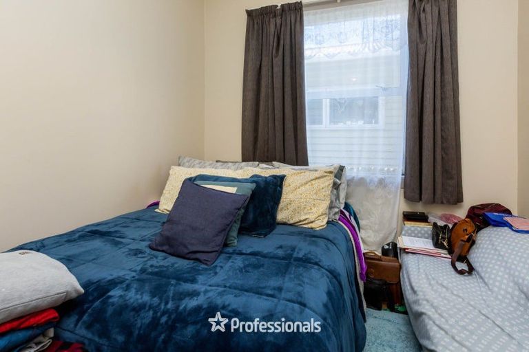 Photo of property in 24 Bouverie Street, Petone, Lower Hutt, 5012