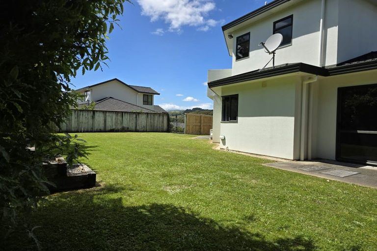 Photo of property in 69 Joseph Banks Drive, Whitby, Porirua, 5024