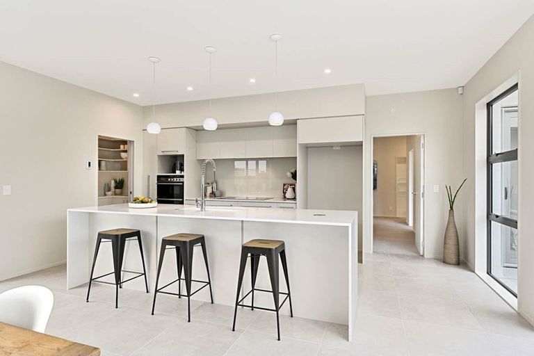 Photo of property in 33 Doidge Street, Beachlands, Auckland, 2018