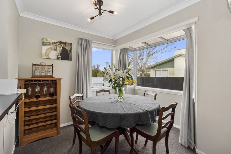 Photo of property in 4a Larnach Street, St Andrews, Hamilton, 3200