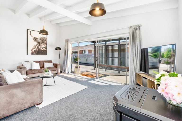 Photo of property in 47 Mcdonald Street, Mosgiel, 9024