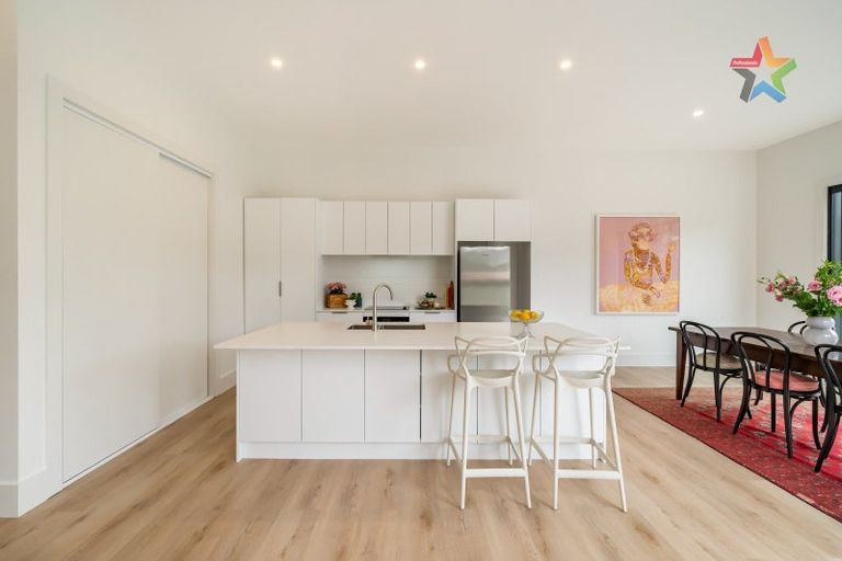 Photo of property in 11 Bay Street, Petone, Lower Hutt, 5012