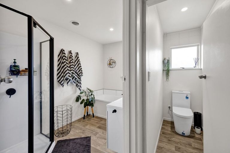 Photo of property in 4 Douglas Street, Hawera, 4610