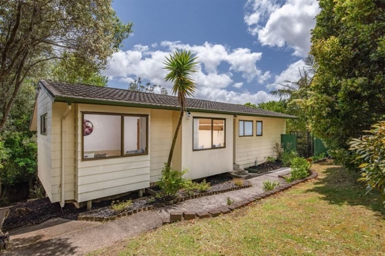 Photo of property in 5 Houston Place, Bayview, Auckland, 0629