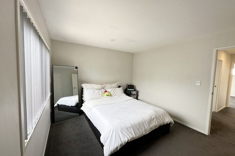 Photo of property in 4 Ruhanui Lane, Pakuranga Heights, Auckland, 2010