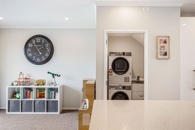 Photo of property in 18 Plover Road, Hobsonville, Auckland, 0616