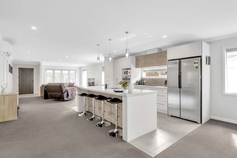 Photo of property in 10 Furl Close, Pyes Pa, Tauranga, 3112