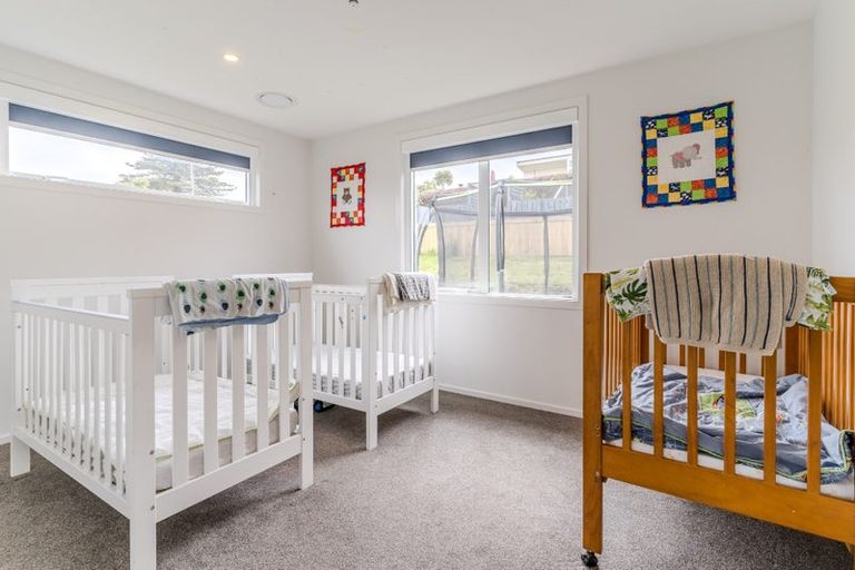 Photo of property in 5 Okahau Terrace, Warrington, 9471