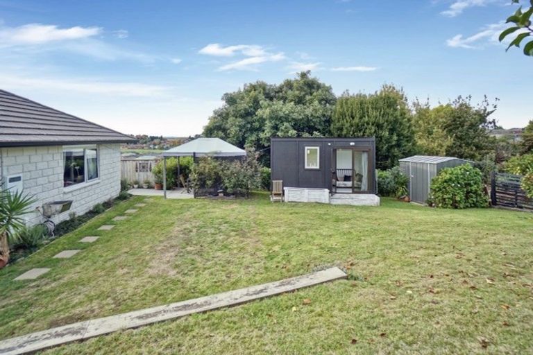 Photo of property in 8c Wiltshire Place, Te Puke, 3119