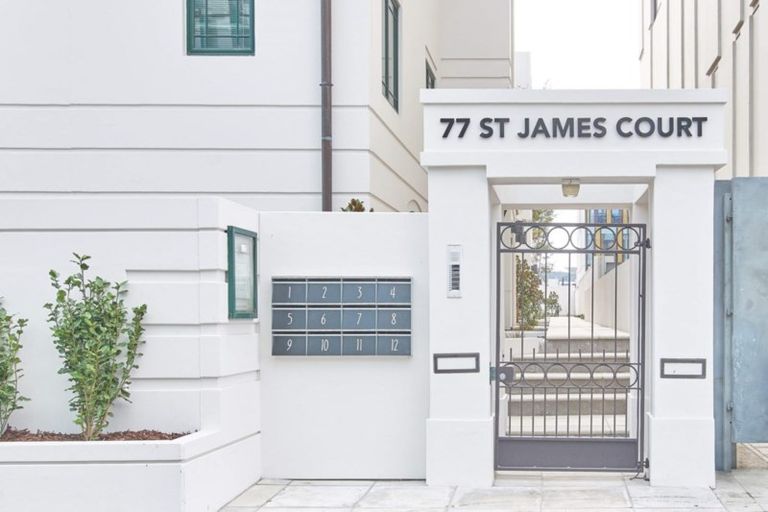 Photo of property in St James Courts, 1/77 Gloucester Street, Christchurch Central, Christchurch, 8013