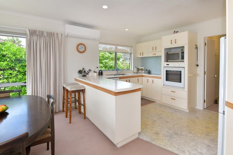 Photo of property in 39b Brightside Road, Stanmore Bay, Whangaparaoa, 0932